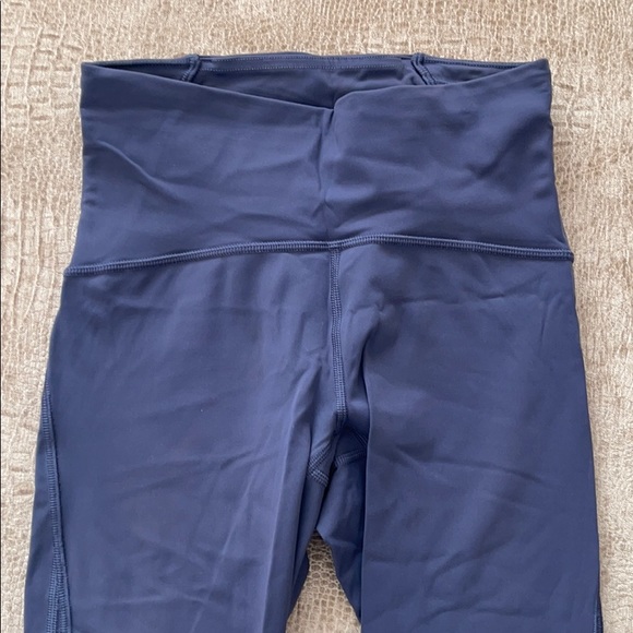 Lululemon Cropped leggings - Picture 2 of 4